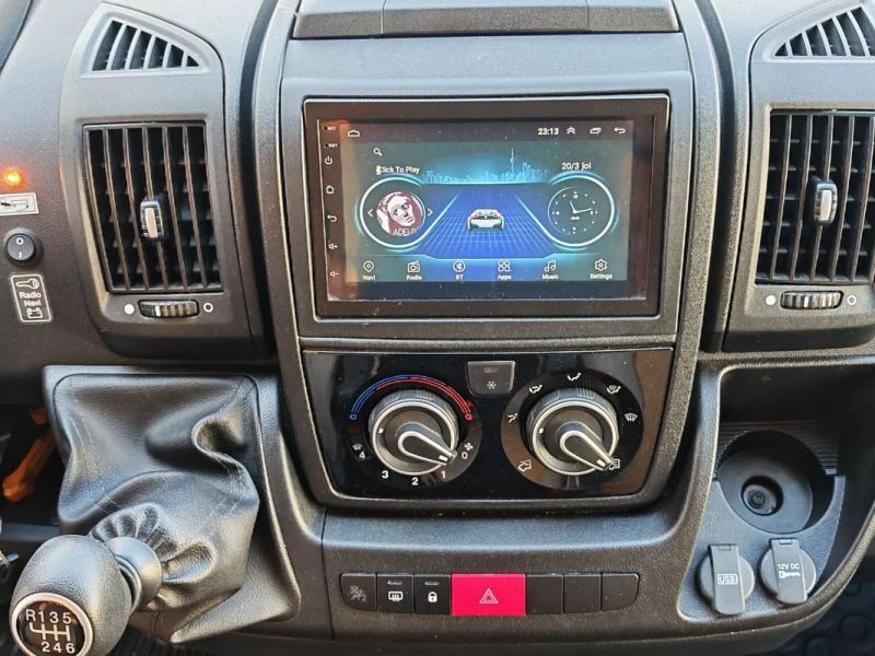 Car Thumb