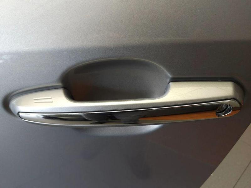 Car Thumb